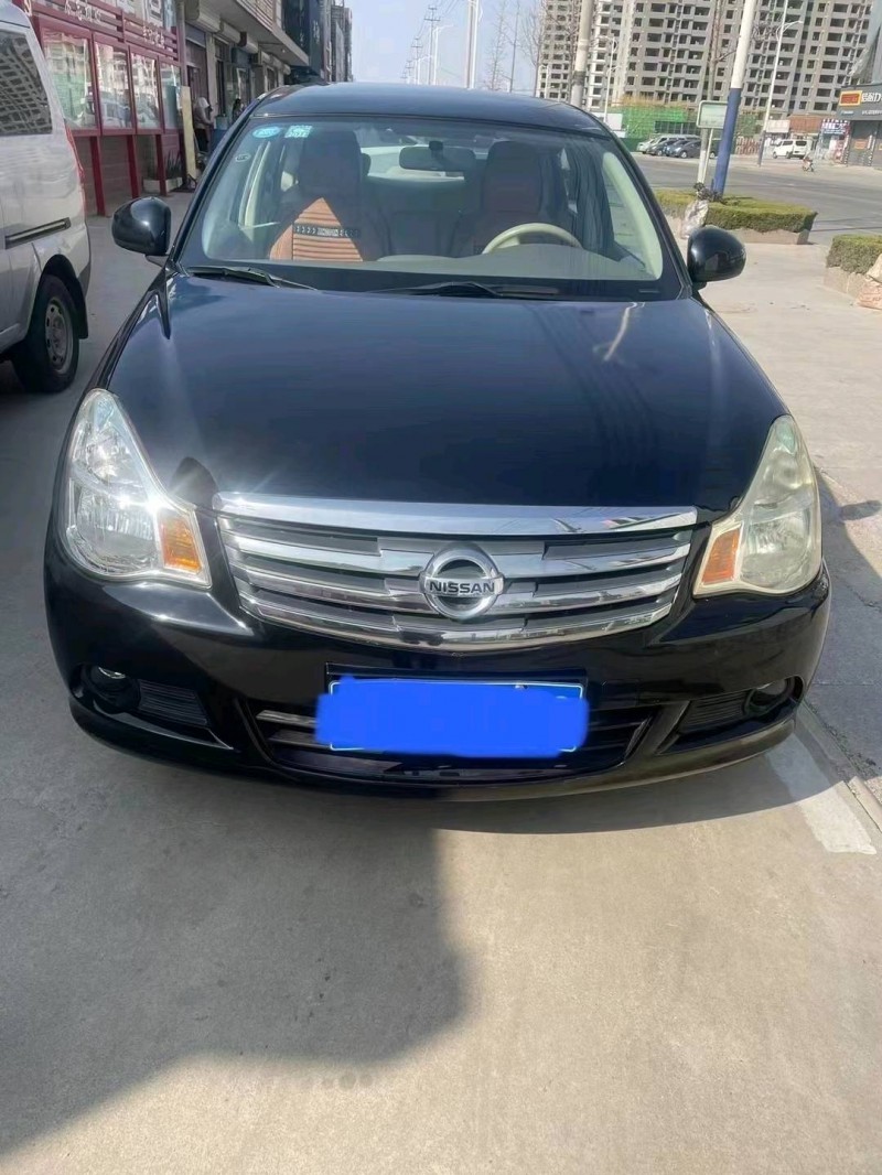 济南15年日产轩逸1