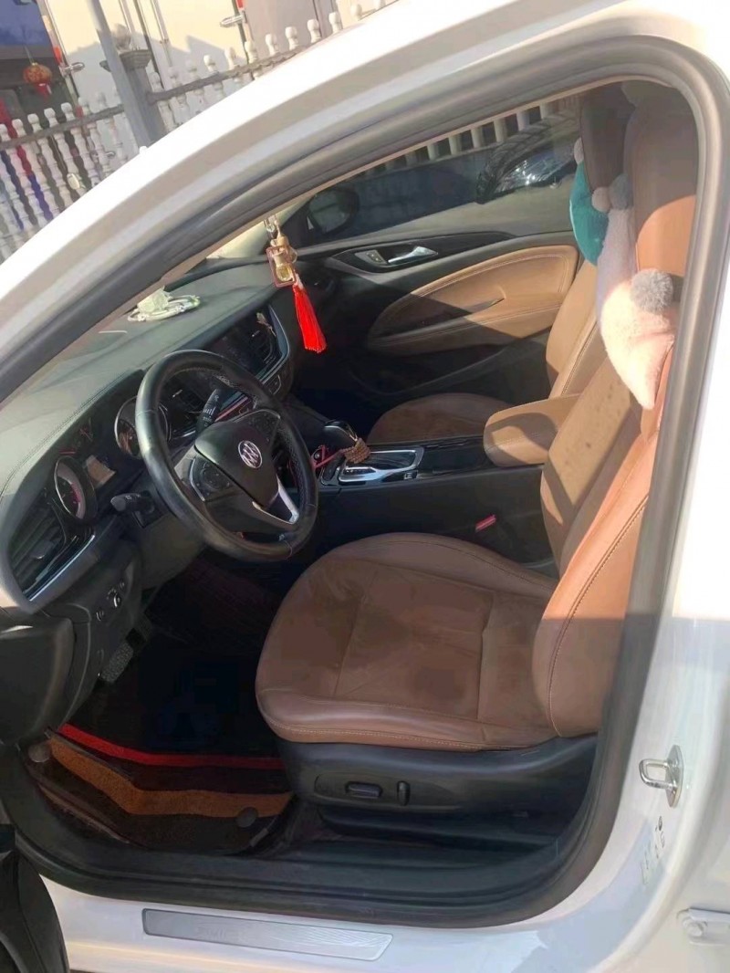 衡阳20年别克君威2