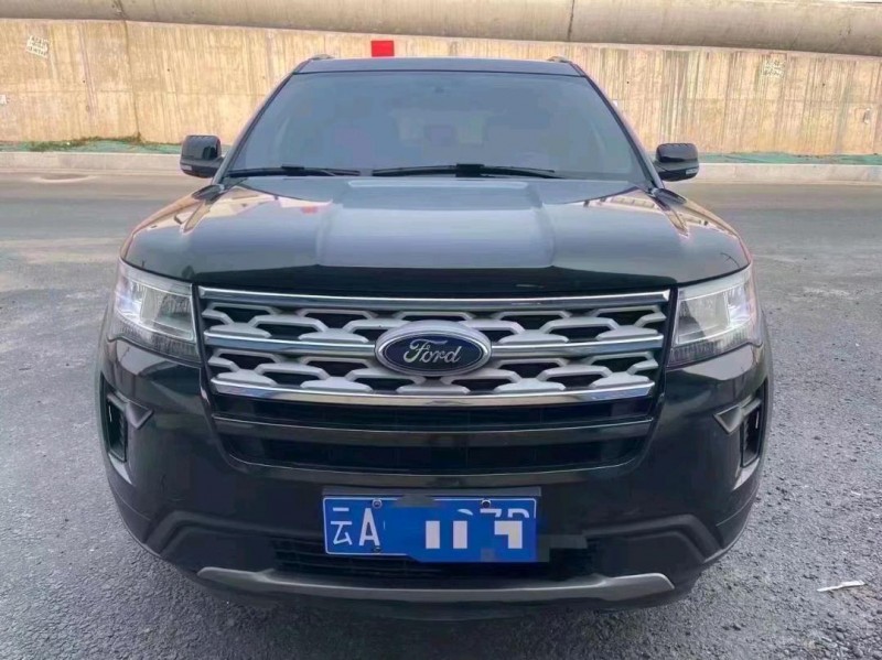 珠海19年福特探险者1