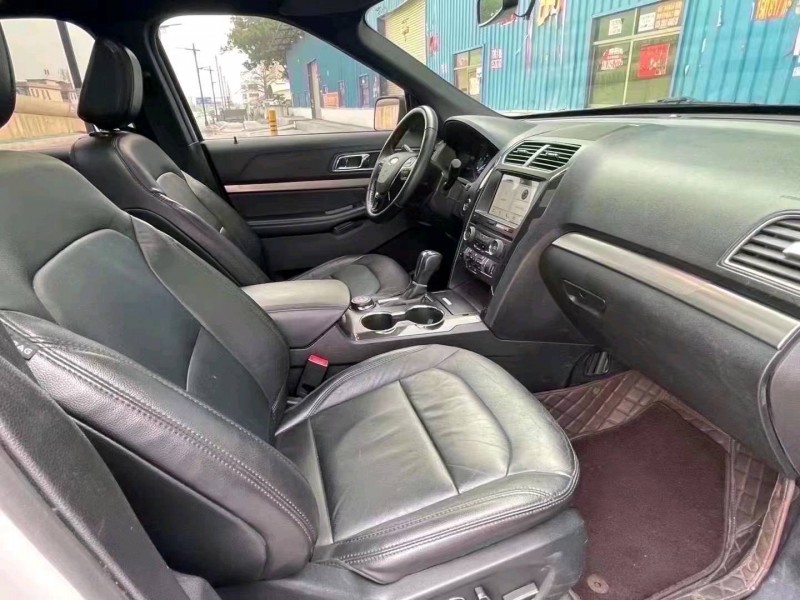 珠海19年福特探险者8