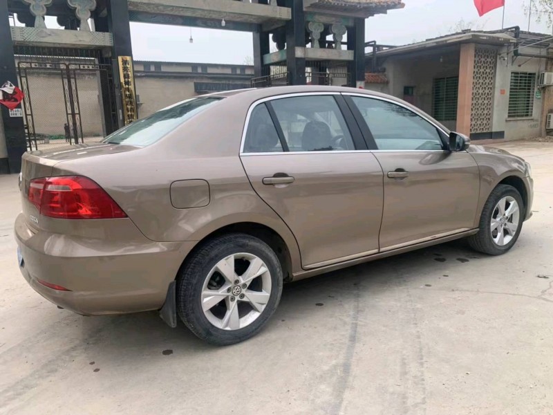 保定13年大众宝来4