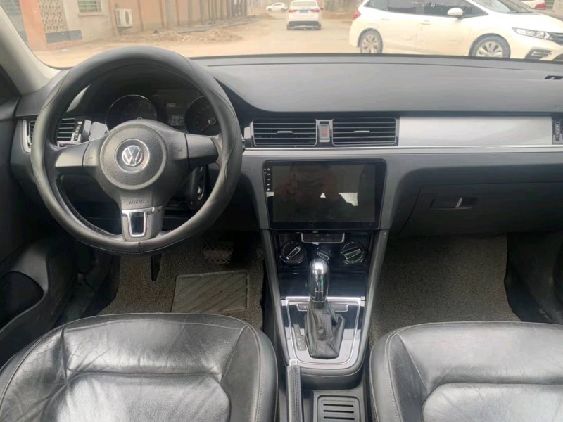 保定13年大众宝来8