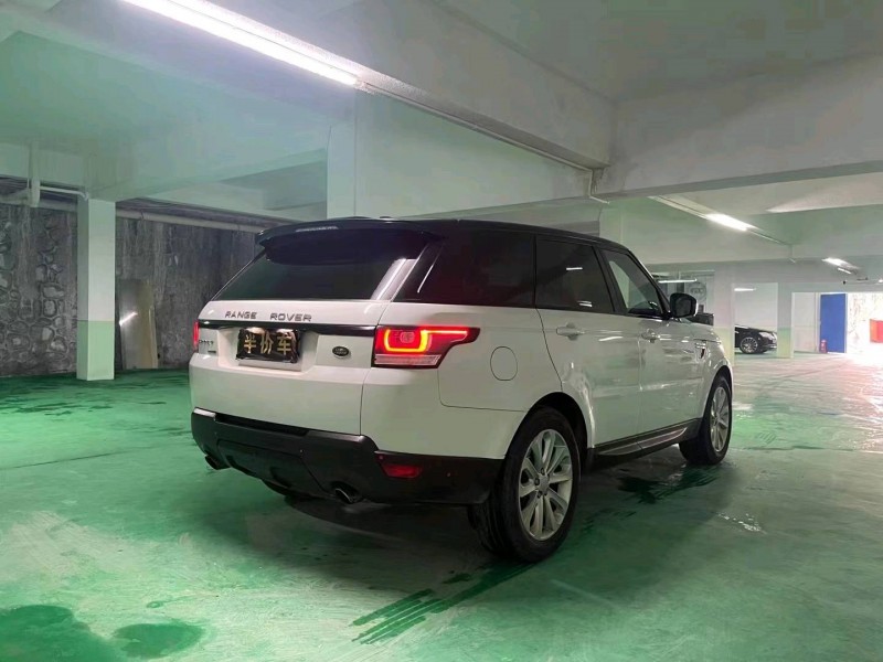 重庆15年路虎揽胜运动5