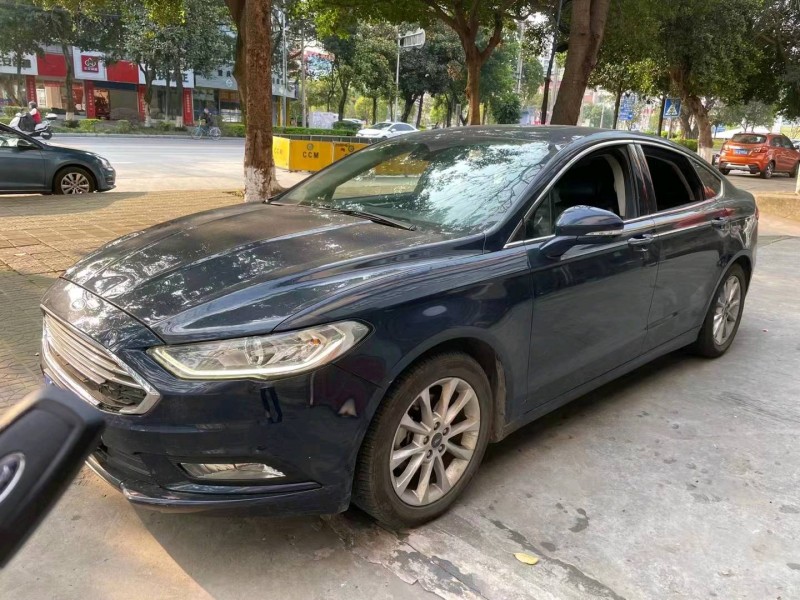 重庆17年福特蒙迪欧2