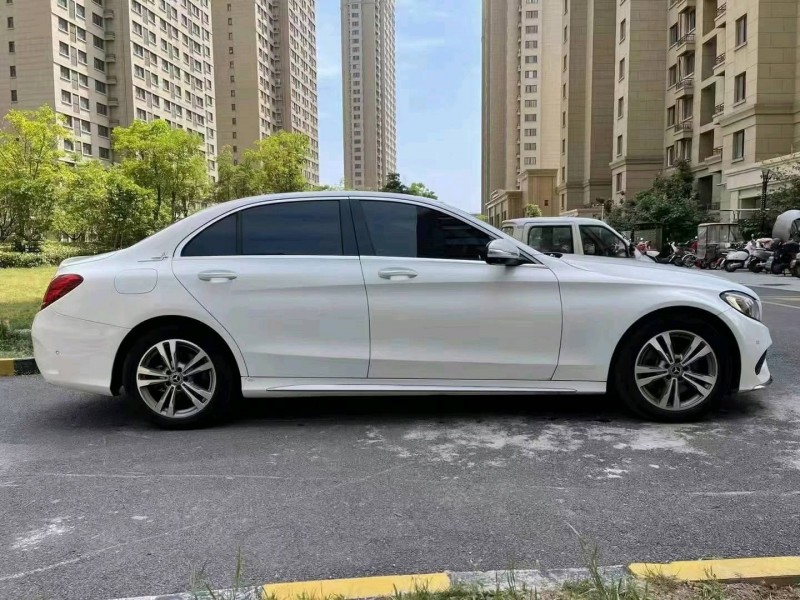 徐州18年奔驰C8
