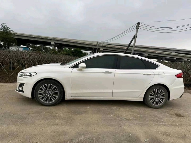 中山20年福特蒙迪欧4