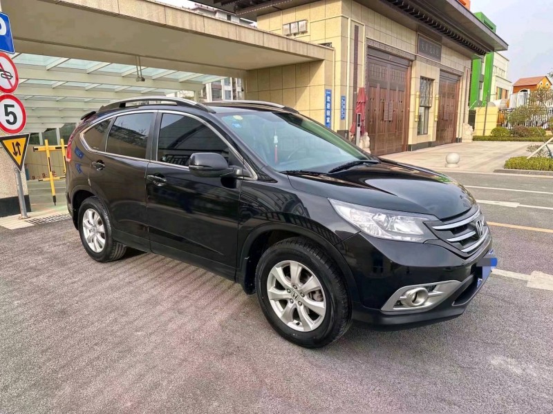 青岛13年本田CRV2