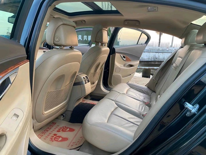 徐州13年别克君越6