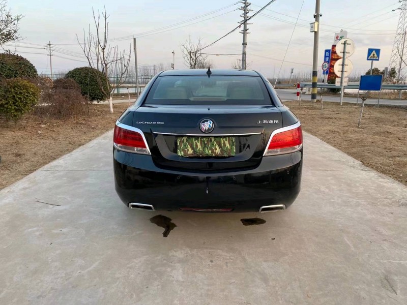 徐州13年别克君越9