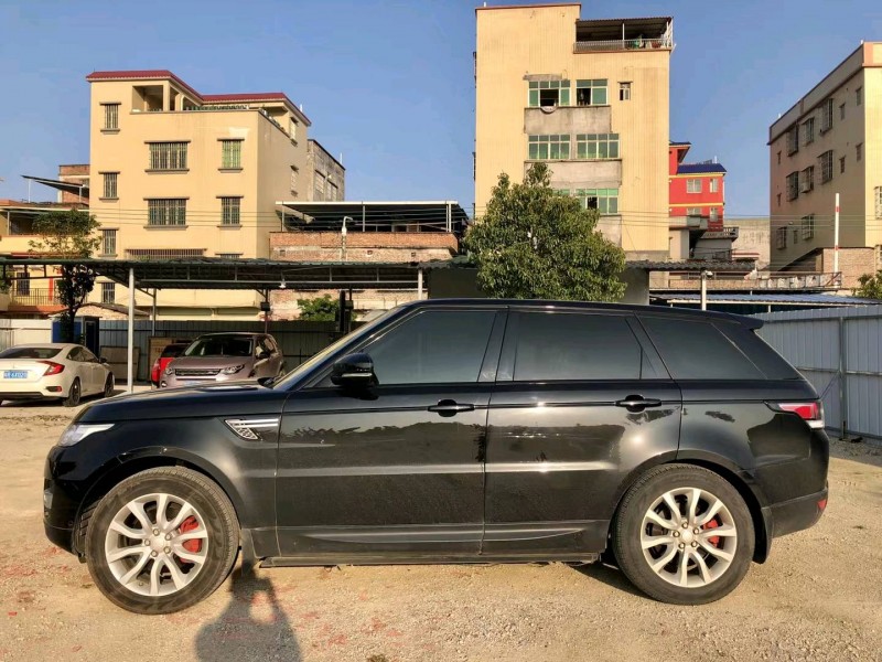 广州14年路虎揽胜运动3