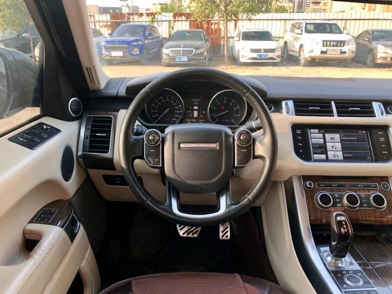 广州14年路虎揽胜运动5