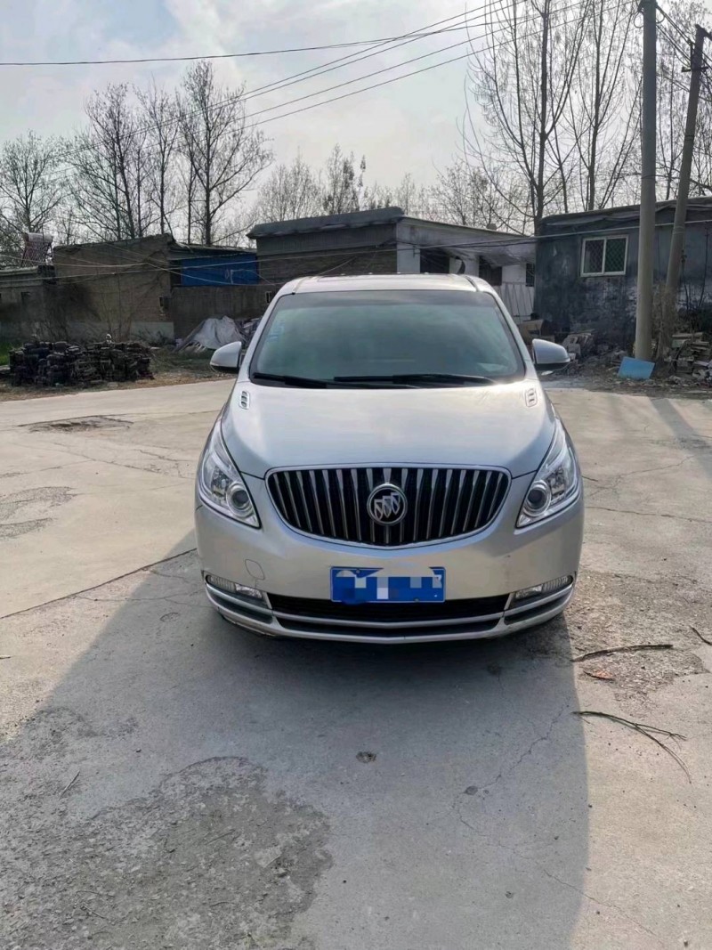 淄博15年别克GL81