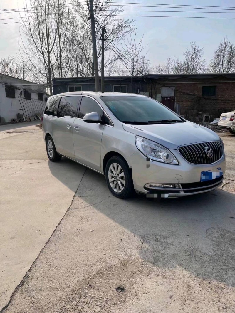 淄博15年别克GL82