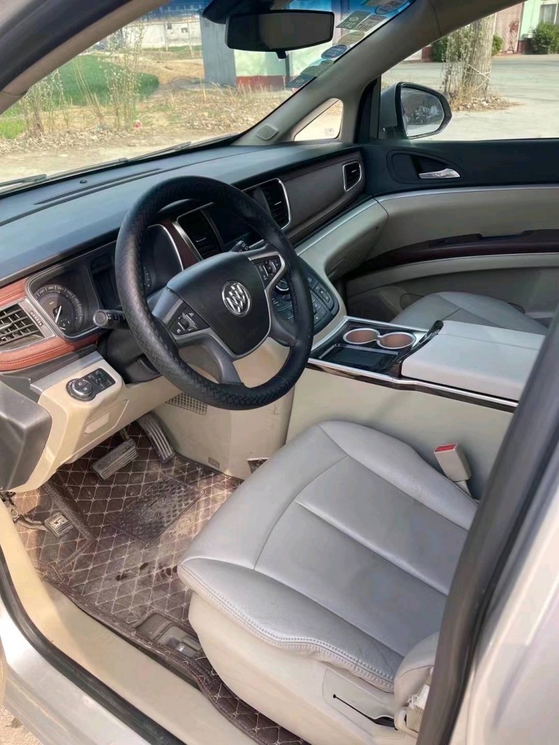 淄博15年别克GL89