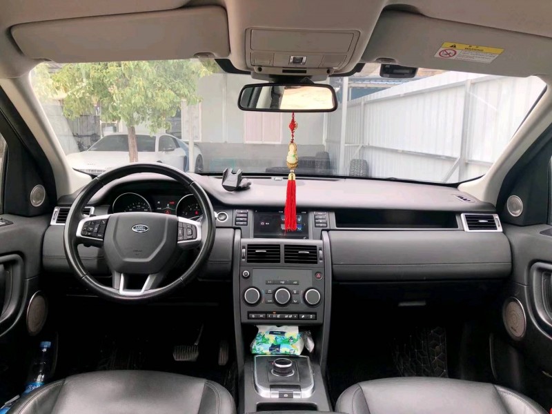 广州19年路虎发现神行6