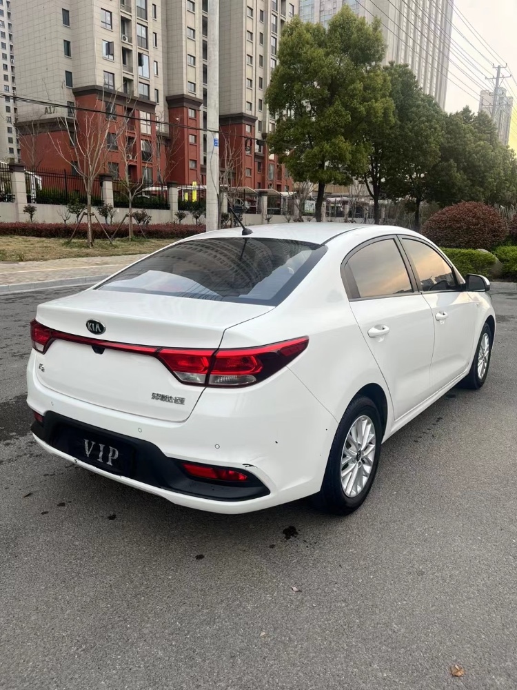 阜陽17年起亞K22