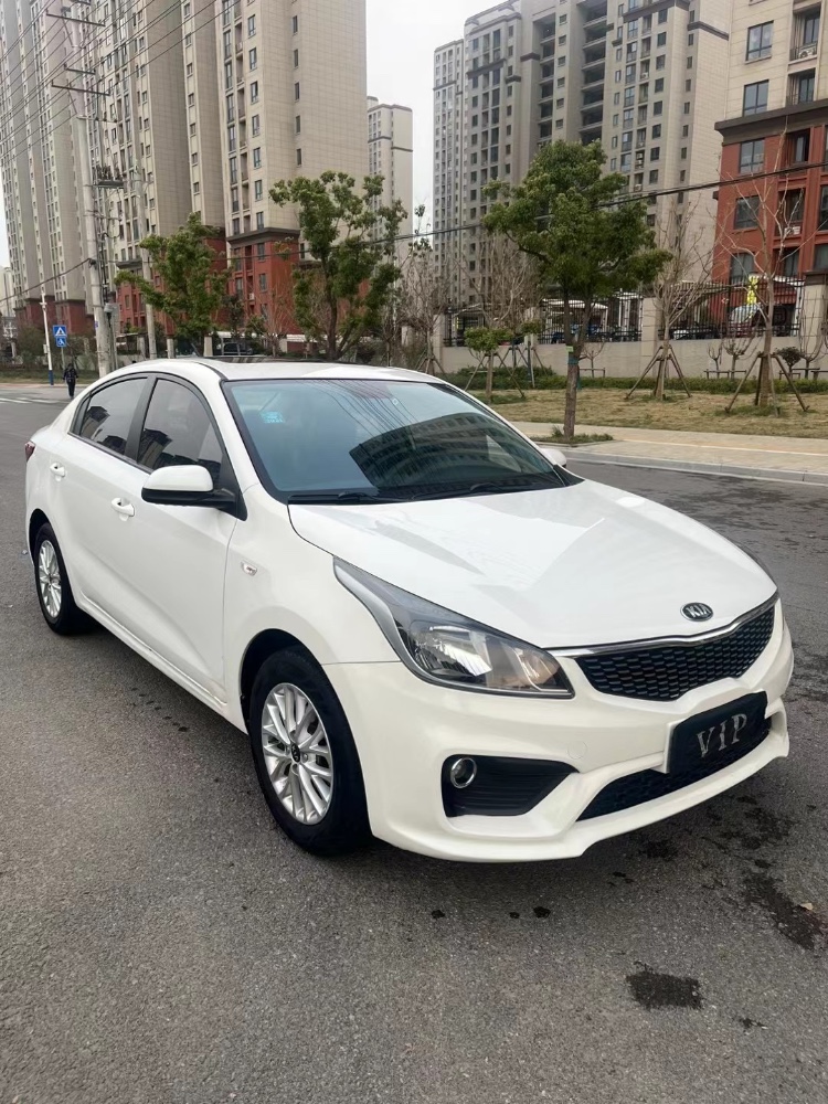 阜陽17年起亞K24