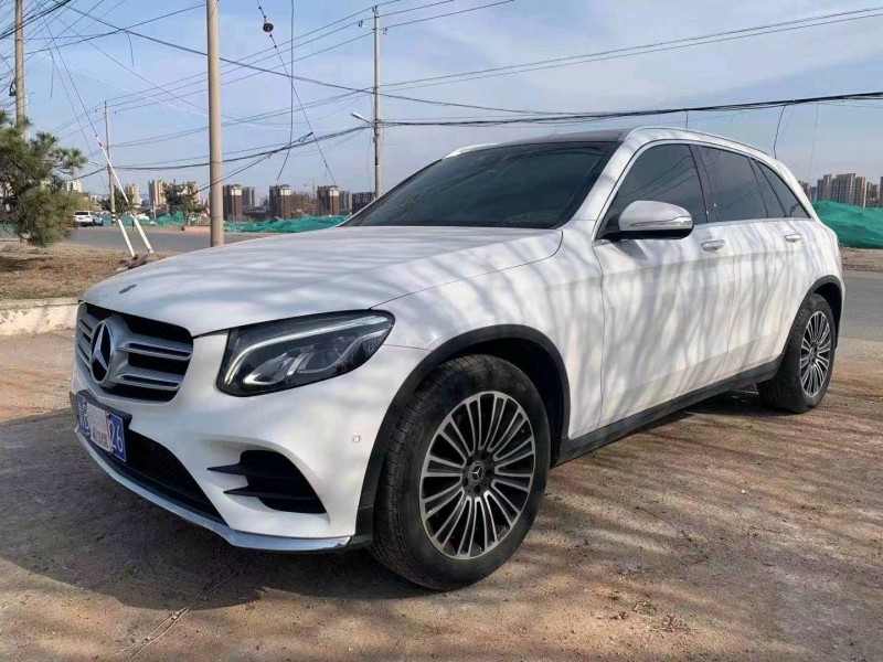 青岛19年奔驰GLC3