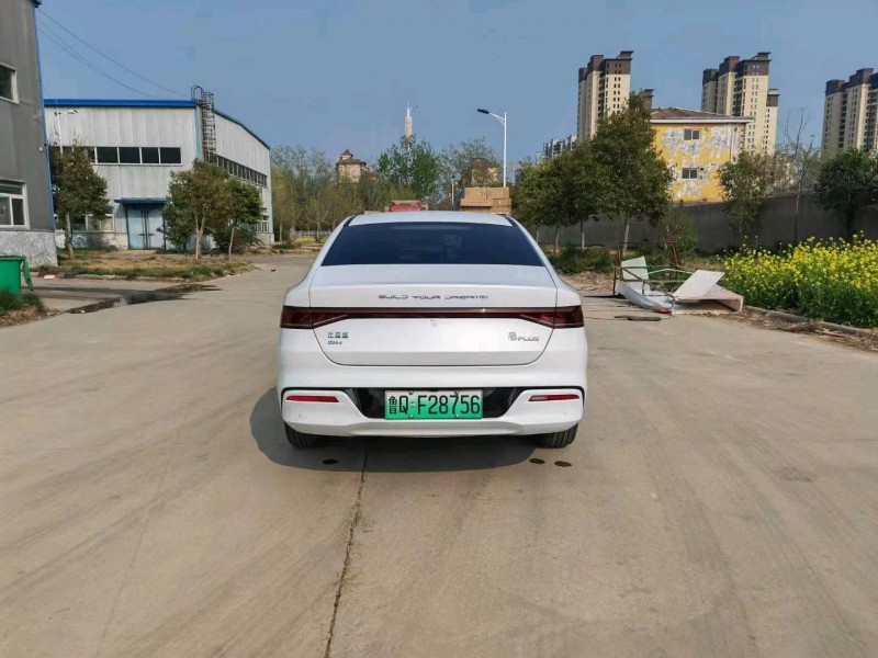 淄博22年比亚迪秦3