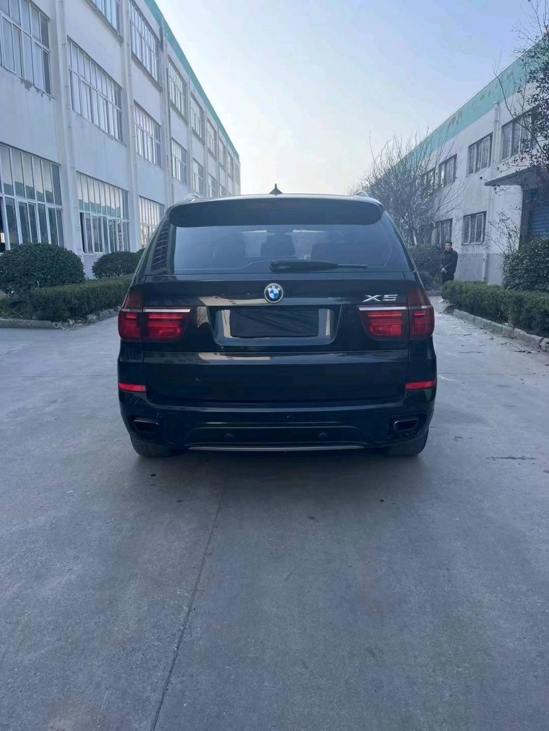 徐州11年宝马X59