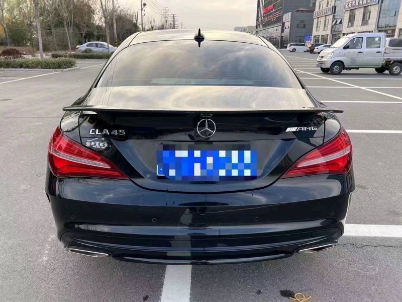 淄博18年奔驰CLA9
