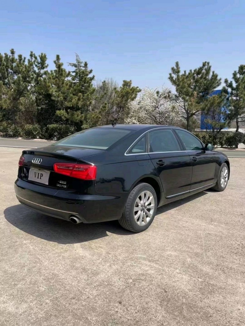 青岛13年奥迪A6L8