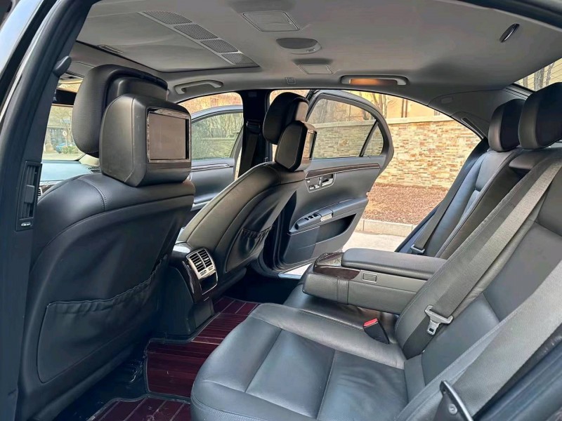 石家庄10年奔驰S8