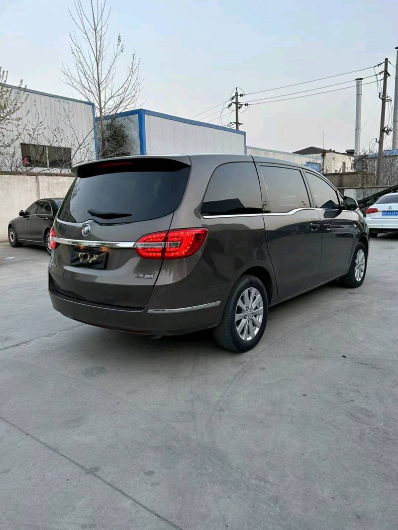 宿迁17年别克GL88