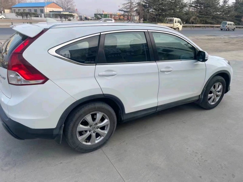 青岛13年本田CRV7