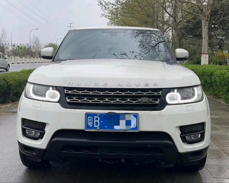 广州17年路虎揽胜运动1