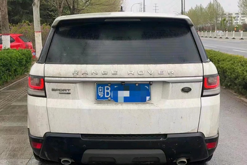 广州17年路虎揽胜运动4