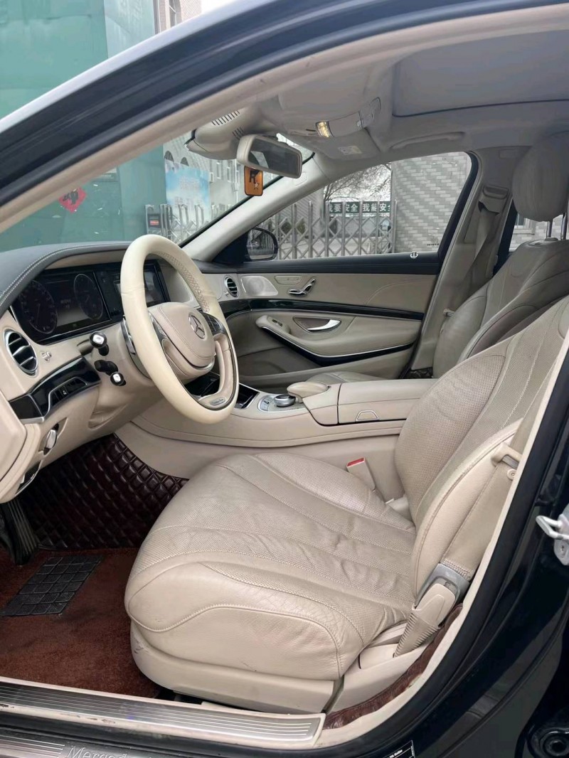 广州14年奔驰S8