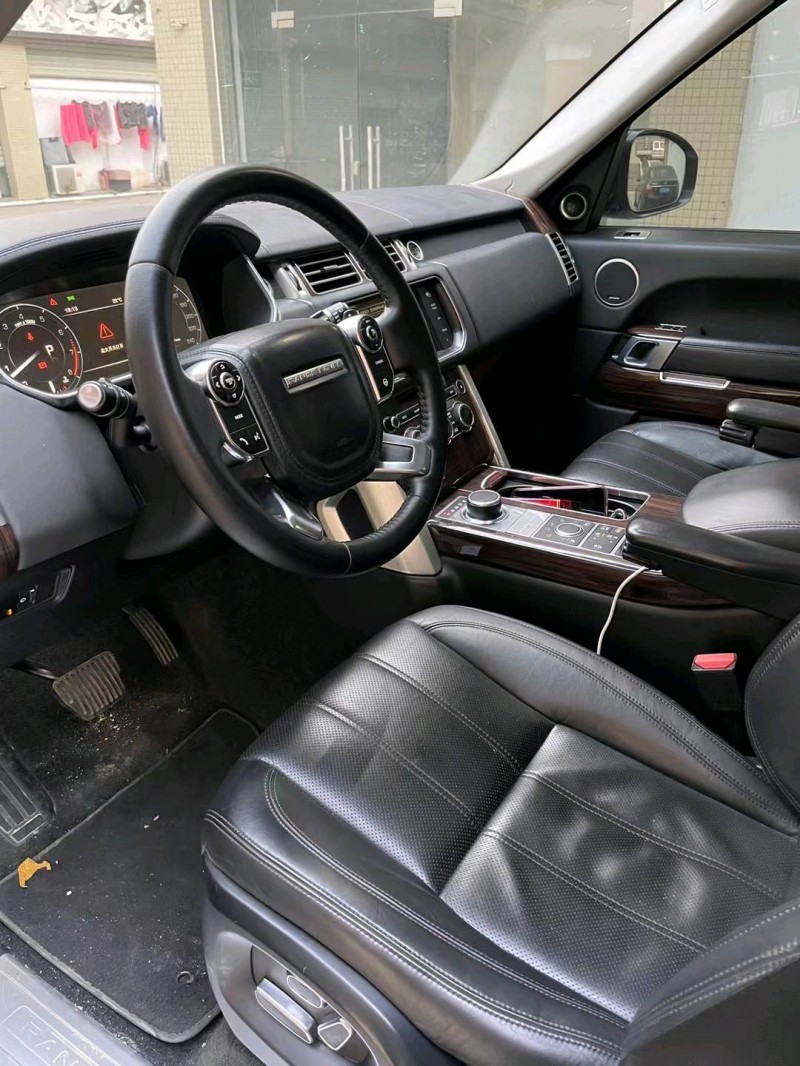 广州18年路虎揽胜行政5