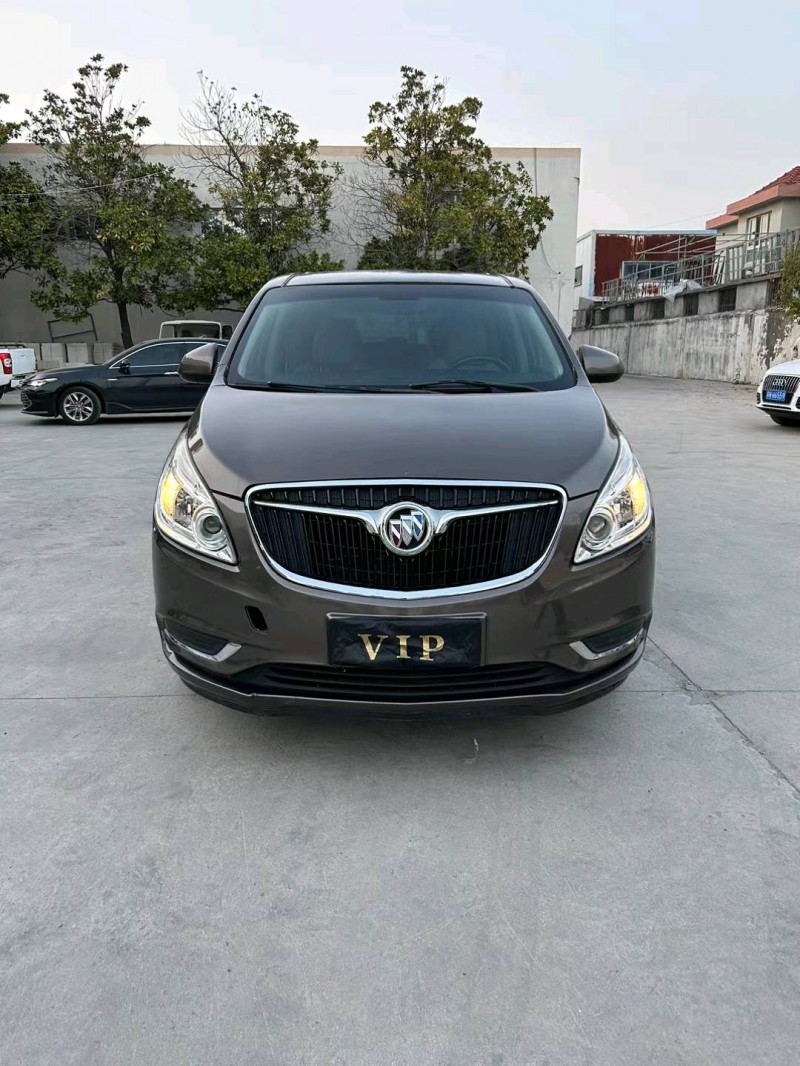 宿迁17年别克GL81