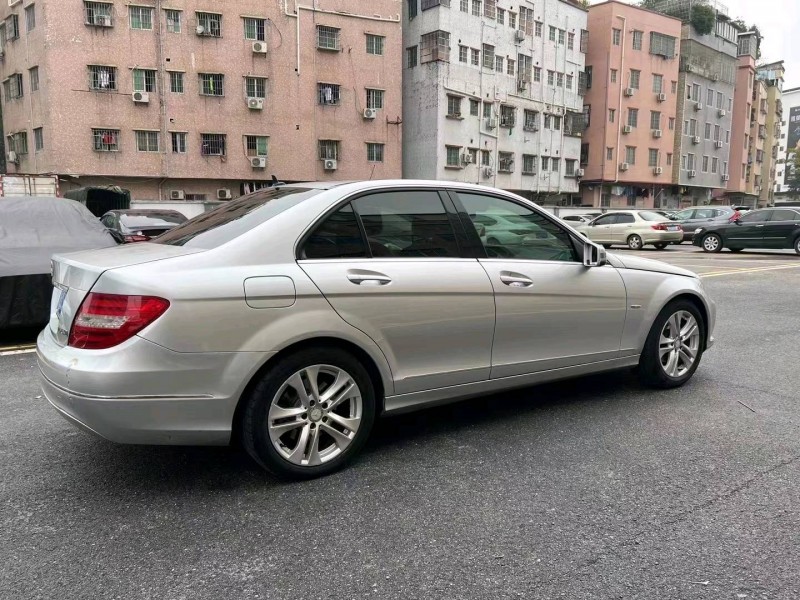 广州12年奔驰C4