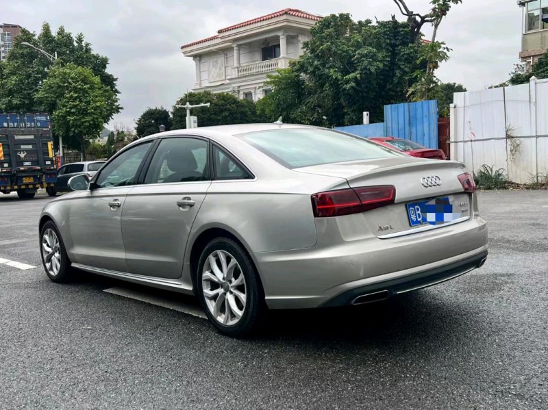 广州17年奥迪A6L8