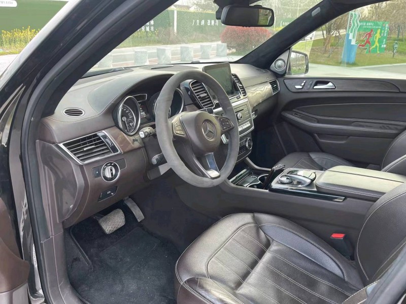 徐州17年奔驰GLE7