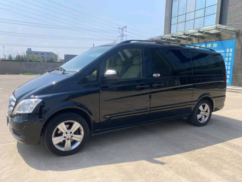 徐州13年奔驰唯雅诺2