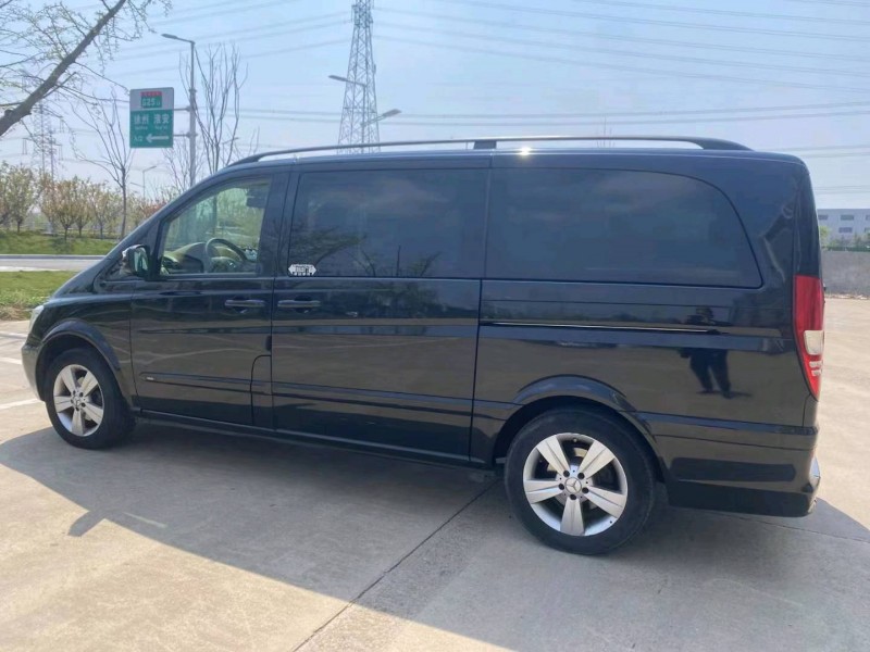 徐州13年奔驰唯雅诺8