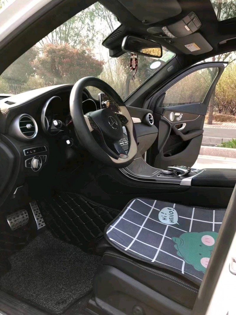 青岛16年奔驰GLC7