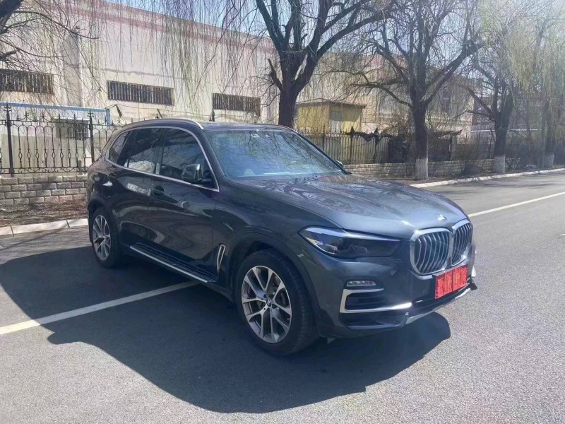 青岛20年宝马X53