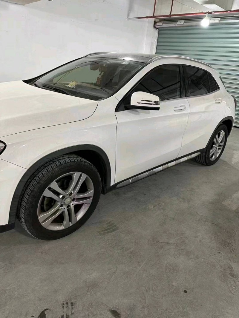 徐州16年奔驰GLA2