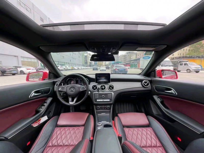 广州17年奔驰CLA5