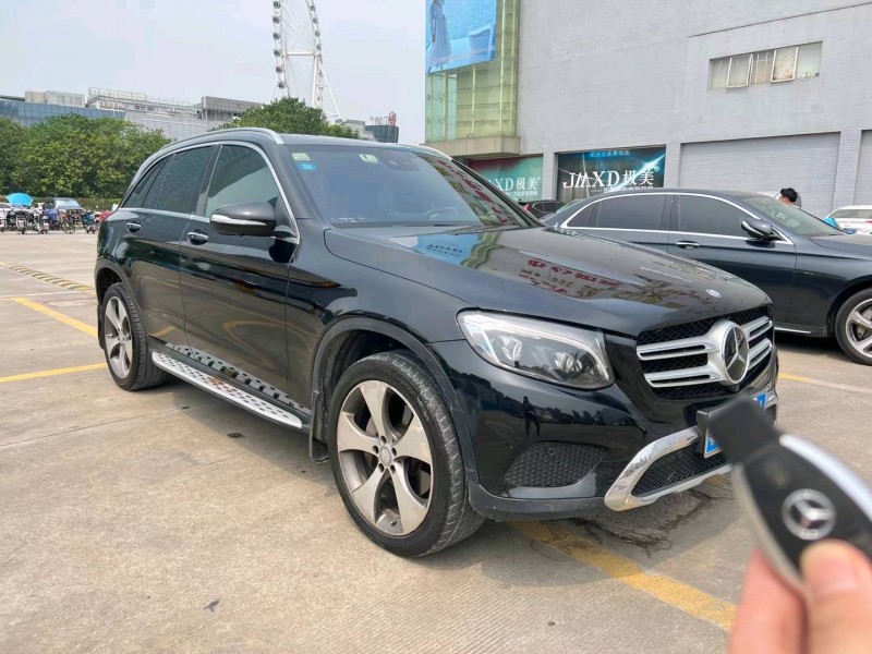 广州16年奔驰GLC2