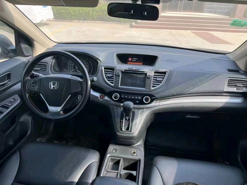 青岛15年本田CRV4