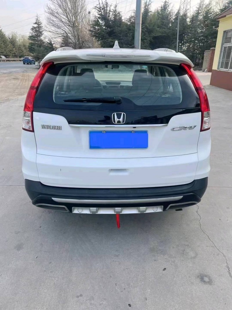 青岛13年本田CRV4