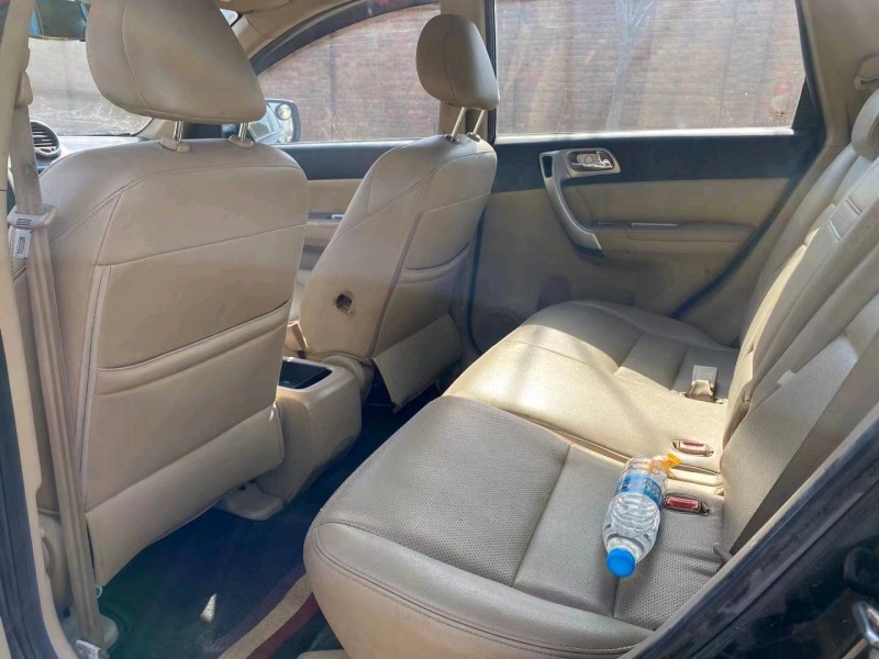 保定13年哈弗H64