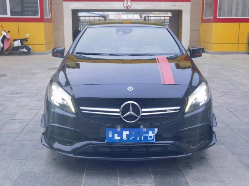 北京18年奔驰AMG1