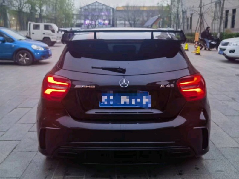 北京18年奔驰AMG6