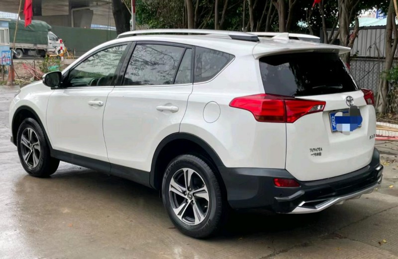 珠海16年丰田RAV4荣放9